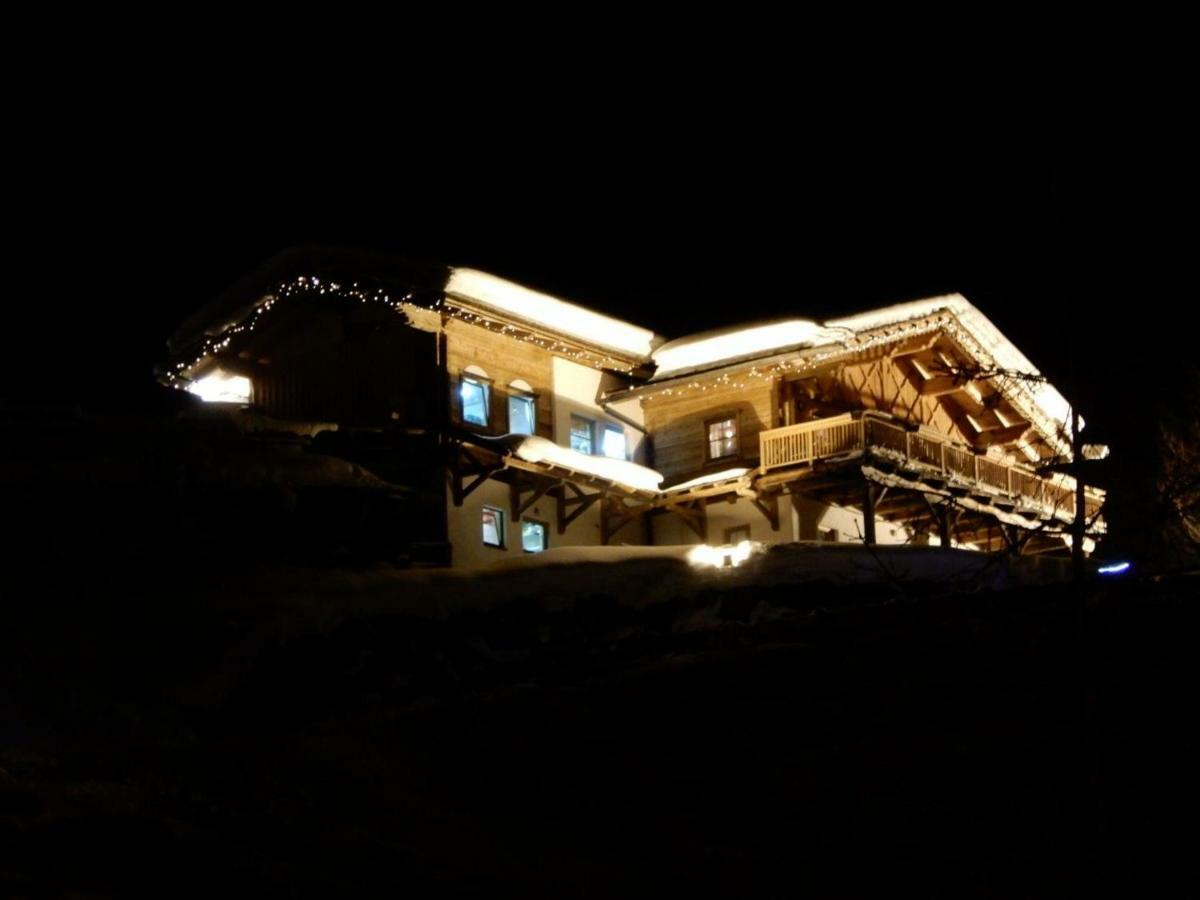 Chalet Rustikal Villa เวอร์เกน ภายนอก รูปภาพ